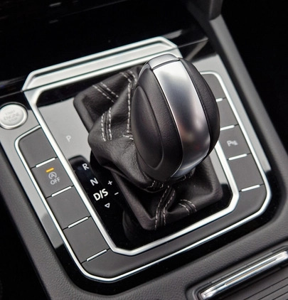 Volkswagen Arteon cena 187900 przebieg: 5000, rok produkcji 2023 z Krajenka małe 466